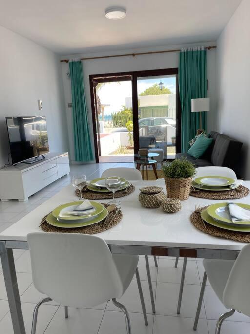 Casa Mesana Nuevo Apartamento En La Playa Con Aire Acondicionado 宏达海滩 外观 照片