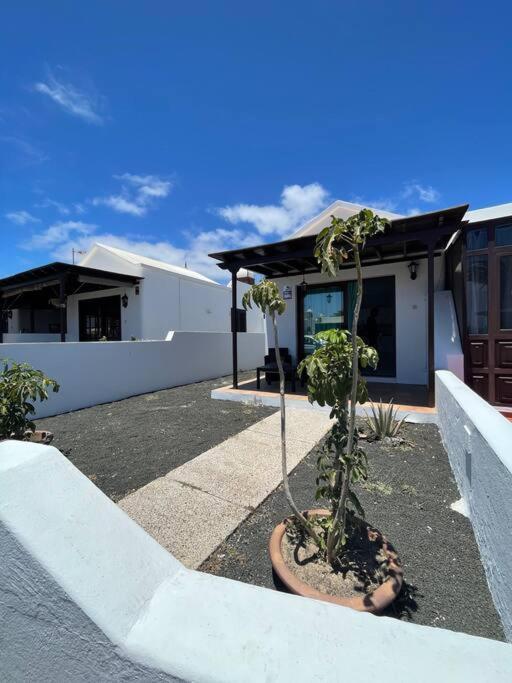 Casa Mesana Nuevo Apartamento En La Playa Con Aire Acondicionado 宏达海滩 外观 照片